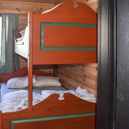 3 Bedroom Cozy In Al *